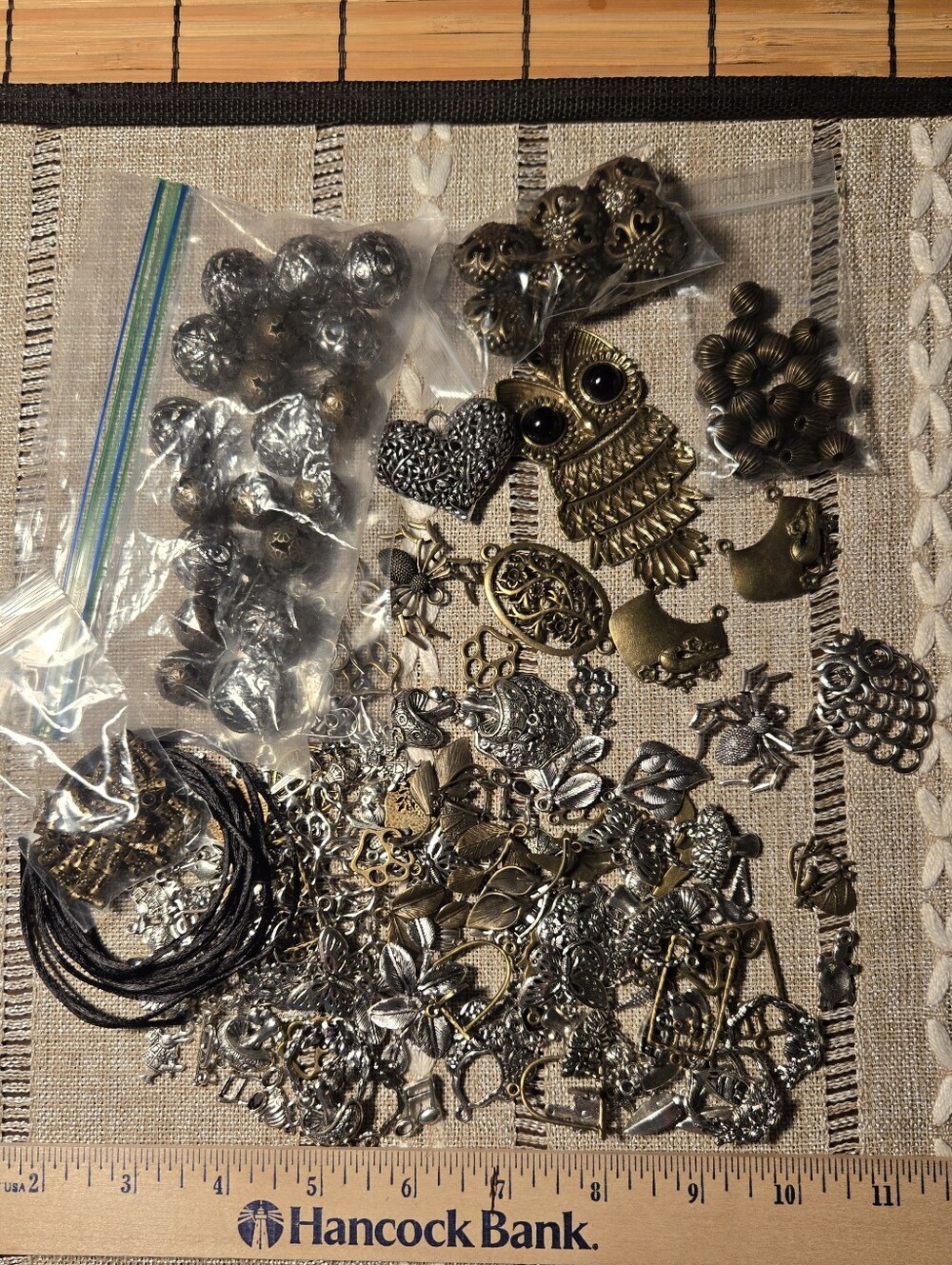196 Mix Bulk Lot Jewelry Making Charms Beads Pendants Satin Cord
